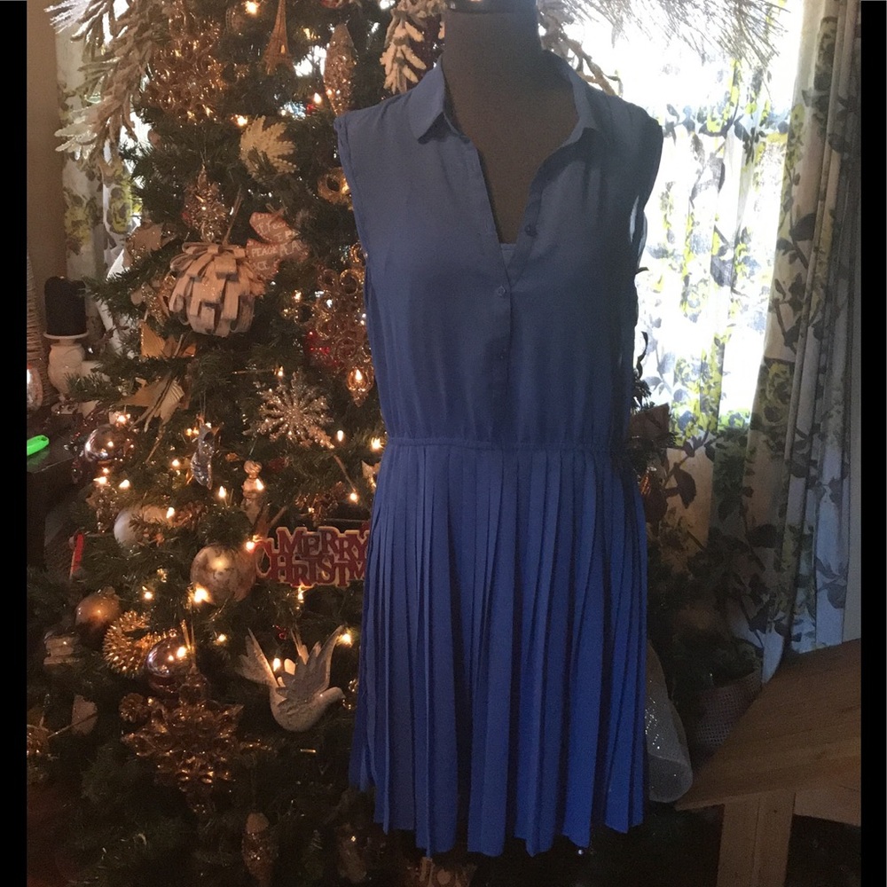 Worn Once, Pristine American Eagle Dress